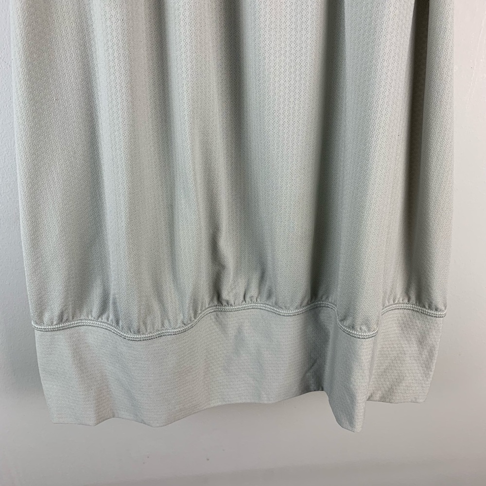Lululemon No Limits Tank in Pop Stripe Light Gray - Picture 3 of 8